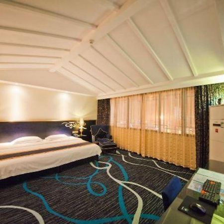 Guilin Sapphire Hotel מראה חיצוני תמונה