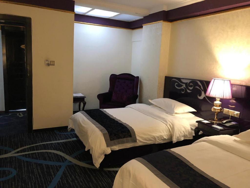 Guilin Sapphire Hotel מראה חיצוני תמונה